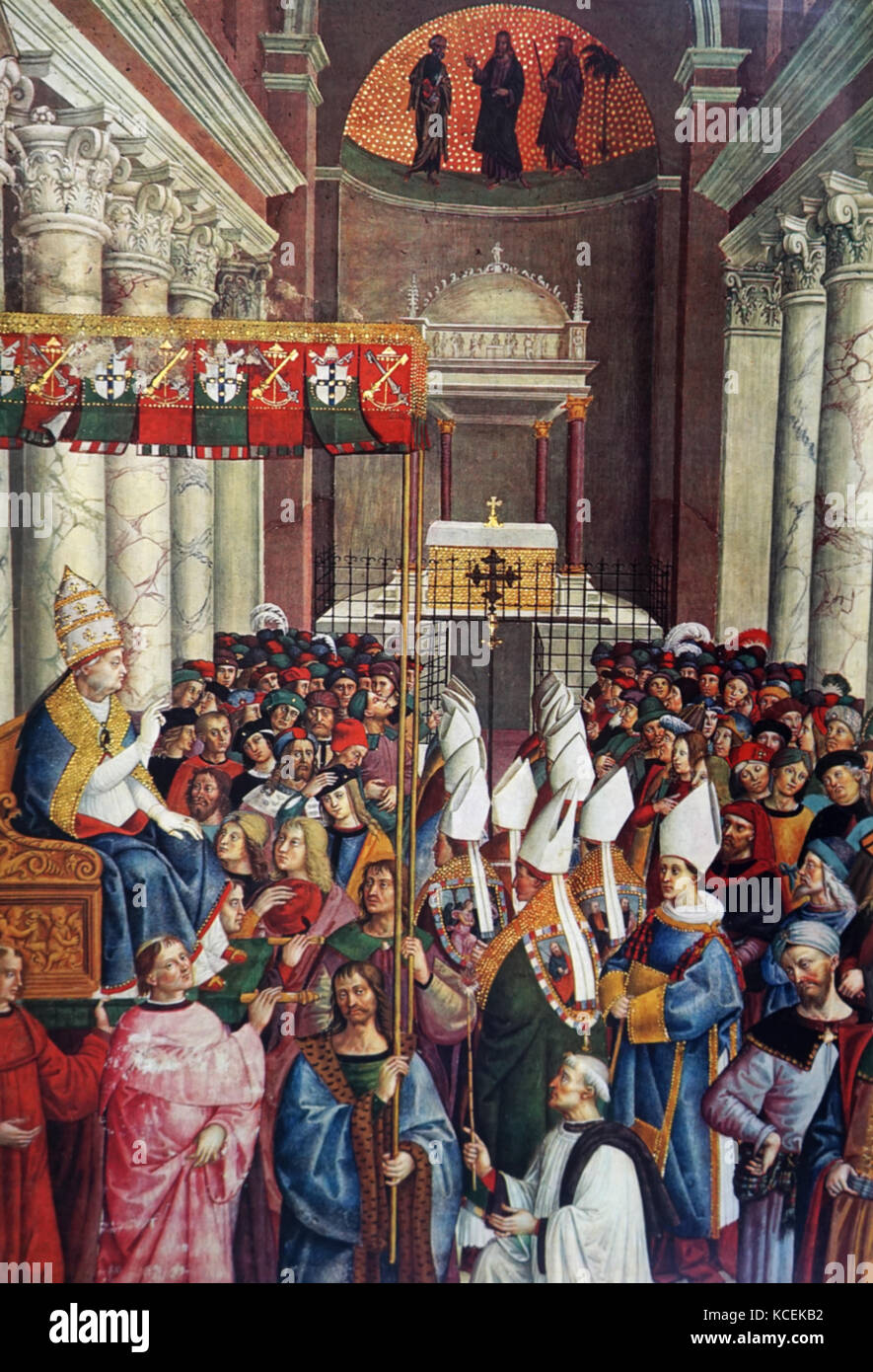La peinture intitulée "Le Couronnement d'Enea Silvio Piccolomini comme le Pape Pie II' de Pinturicchio (1454-1513) un peintre italien de la Renaissance. En date du 16e siècle Banque D'Images