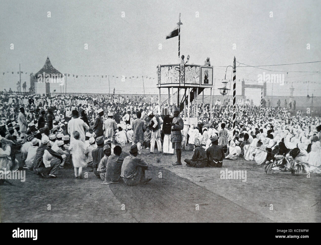 Mahatma Gandhi s'adresse à un rassemblement en 1931. Mohandas Gandhi (1869 - 1948) était le principal leader de l'indépendance de l'Inde en mouvement a décidé de l'Inde Banque D'Images