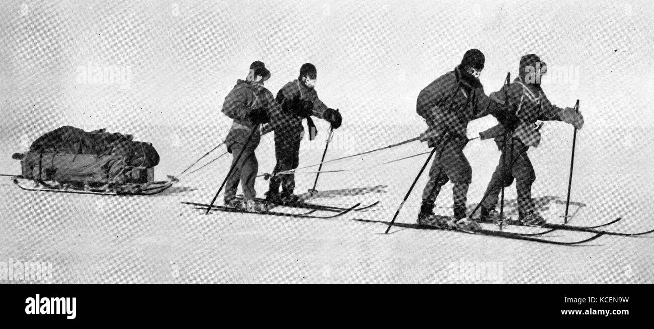 Photographie du capitaine Robert Falcon Scott (1868-1912), un officier de la Marine royale britannique et explorateur de l'Antarctique. En date du 20e siècle Banque D'Images