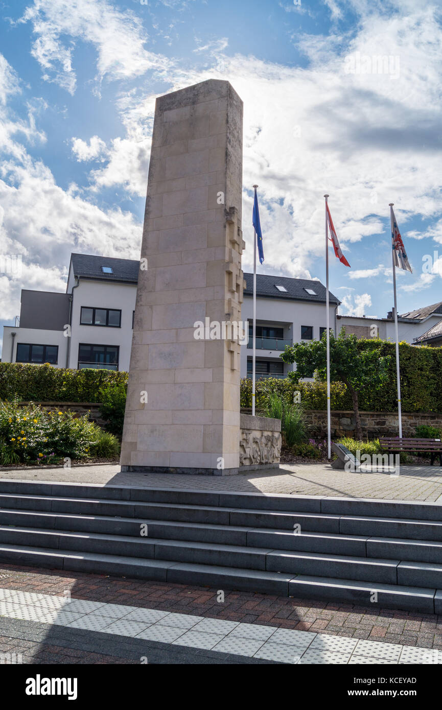 Mémorial de la seconde guerre mondiale, 1969, Mühlenbachstrasse, St Vith, Ostbelgien (Cantons de l'Est), Belgique Banque D'Images