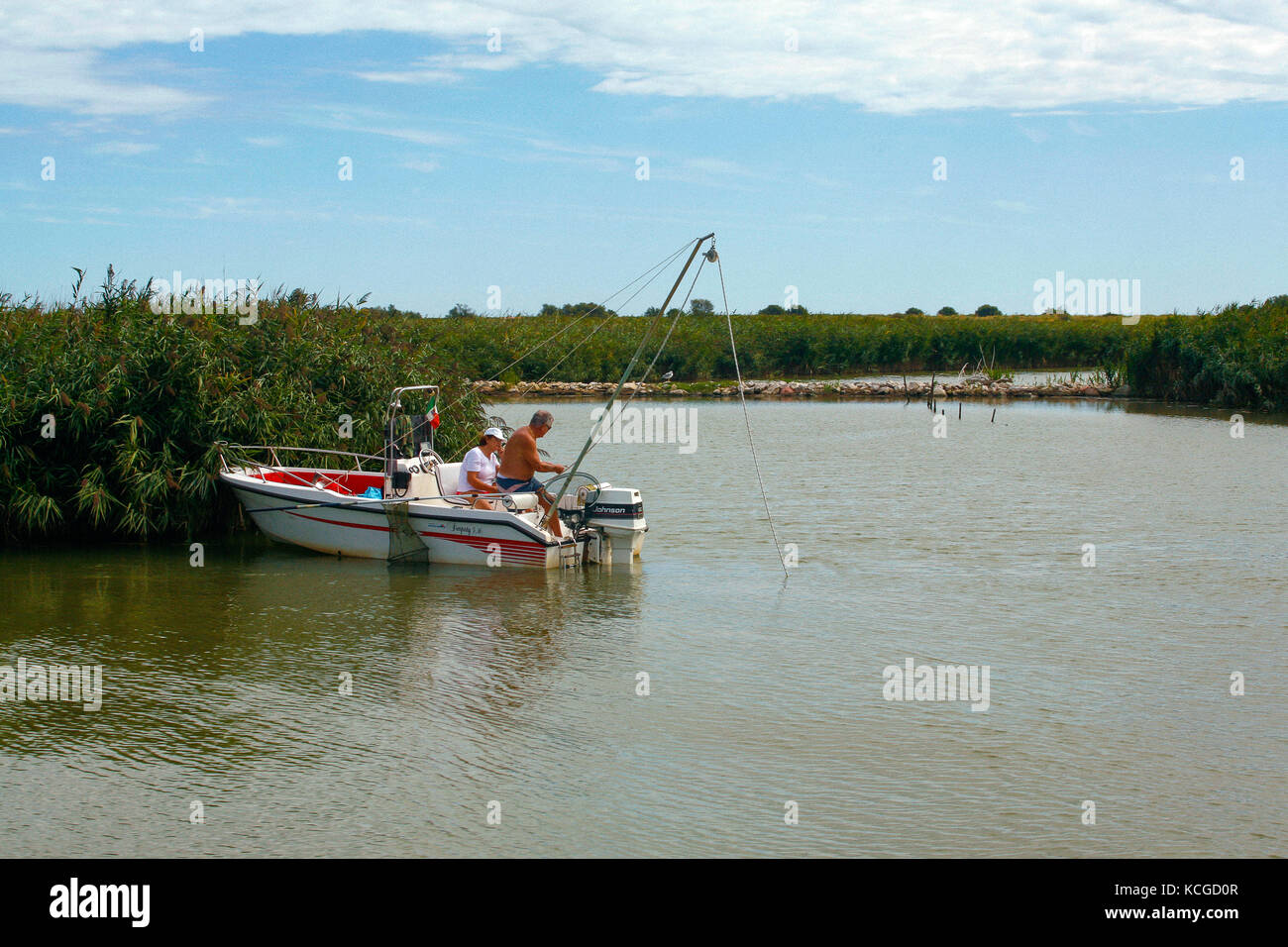Parc du Delta du Po en Italie de Porto Tolle : pêcheur Banque D'Images Parc du Delta du Po en Italie de Porto Tolle : pêcheur Banque D'Images