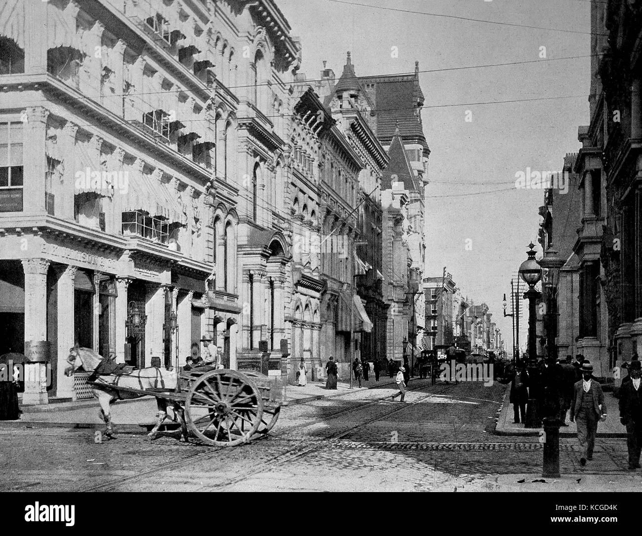 États-unis d'Amérique, scène de rue, Chestnut Street dans la ville de Philadelphia, Pennsylvania State, amélioration numérique reproduction d'une photo historique de l'année 1899 (estimé) Banque D'Images