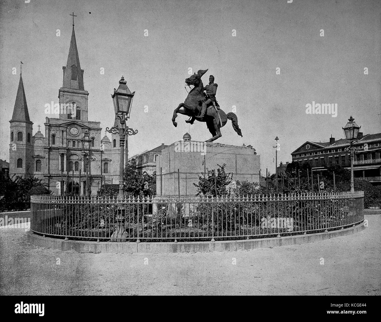 États-unis d'Amérique, la statue de cavalerie, les Jackson monument et la cathédrale française à la Nouvelle Orléans, Louisiane, amélioration numérique reproduction d'une photo historique de l'année 1899 (estimé) Banque D'Images
