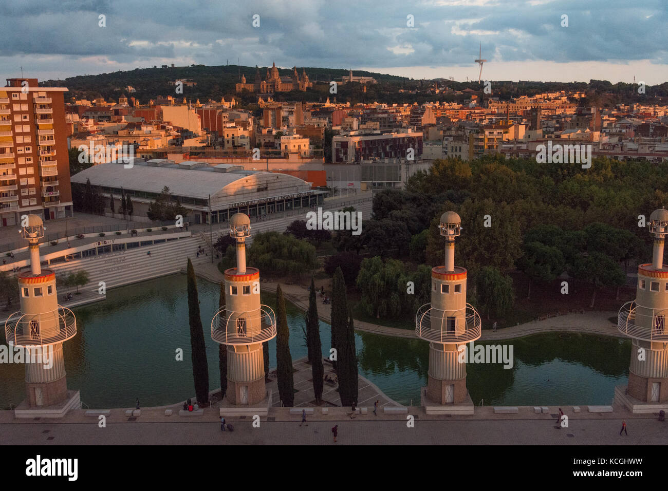 Parque de la España Industrial et Palau Nacional, Barcelone, Catalogne, Espagne Banque D'Images