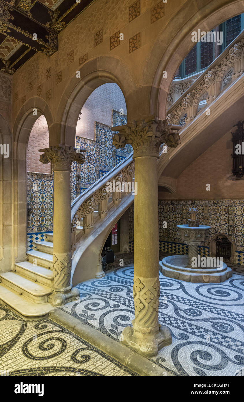 Palau del Baró de Quadras, Barcelone, Catalogne, Espagne Banque D'Images
