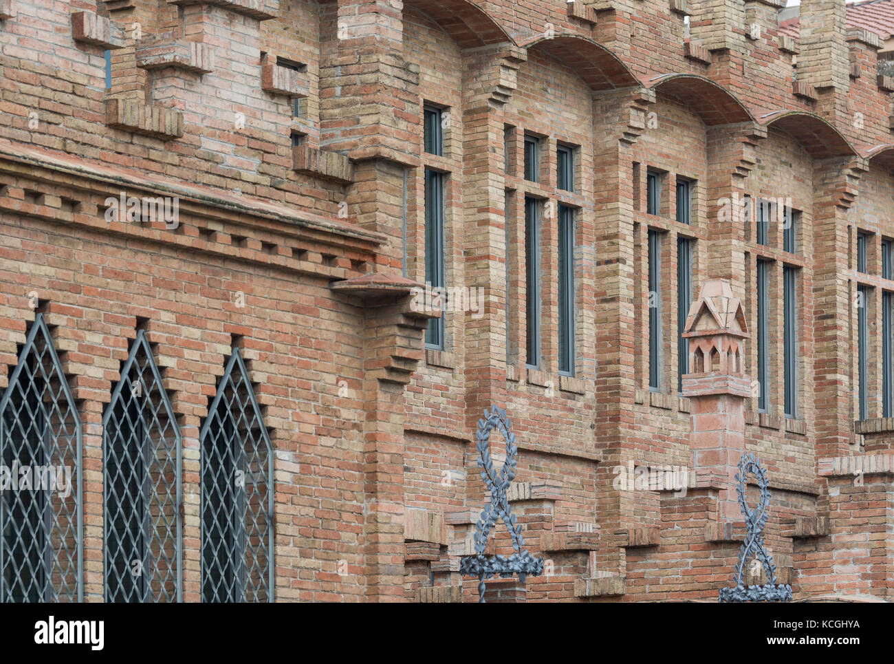 Ancienne usine Casaramona Fábrica, Barcelone, Catalogne, Espagne Banque D'Images