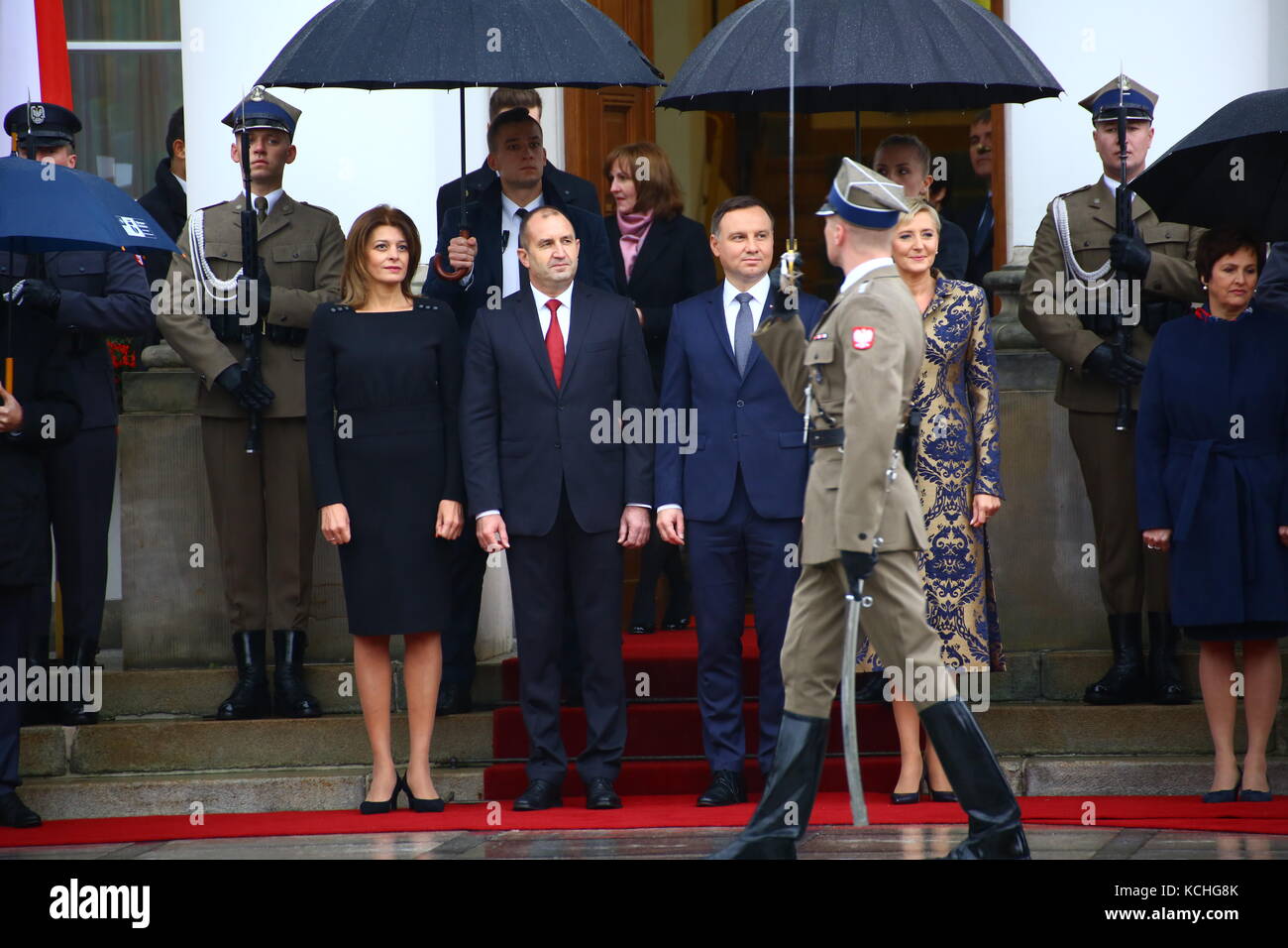 Le président duda et première dame agata kornhauser-duda a reçu le président bulgare rumen radev et première dame just radeva avec cérémonie au palais du Belvédère à Varsovie pour l'inauguration. (Photo par Jakob ratz / pacific press) Banque D'Images