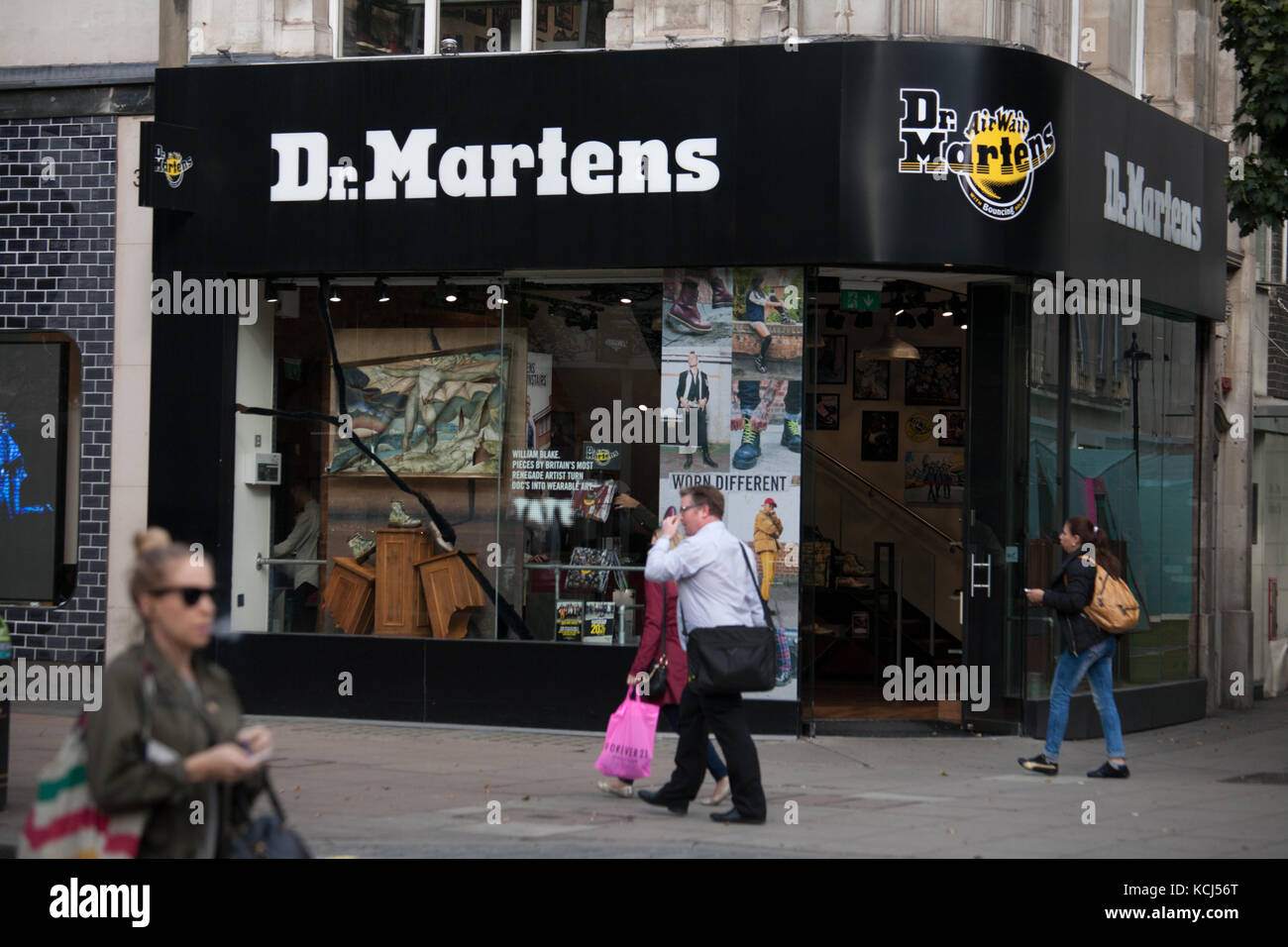 dr martens london store Big sale - OFF 60%