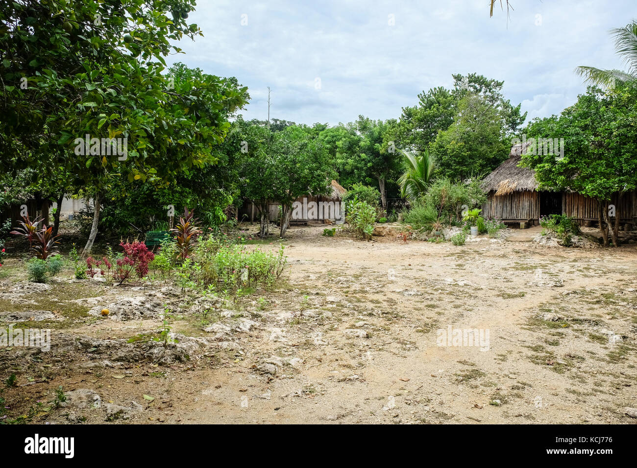 Village maya et en refuge dans la jungle près de l'habitation Ek Balam mexique Banque D'Images