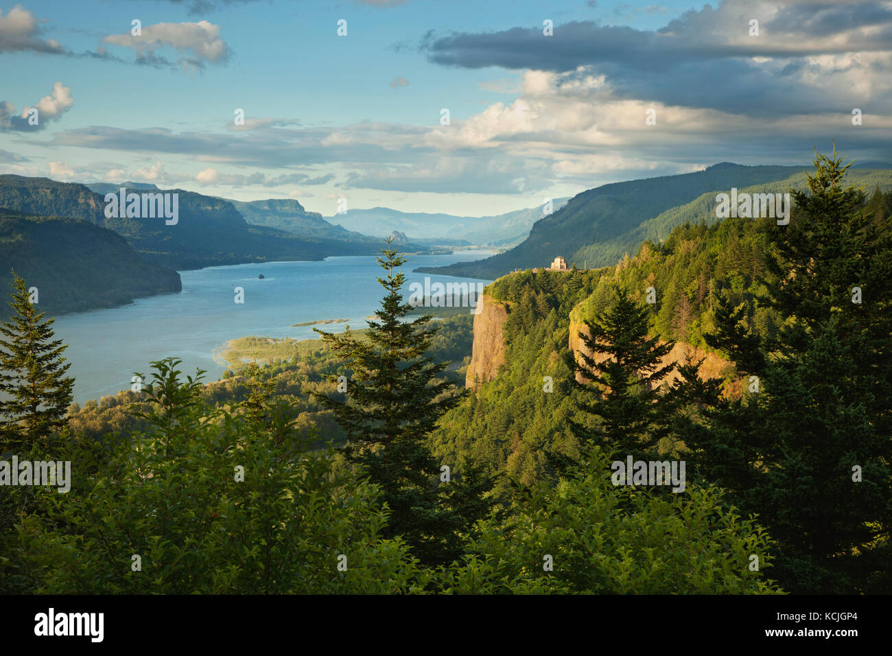 Une vue de la gorge du Columbia au coucher du soleil Banque D'Images