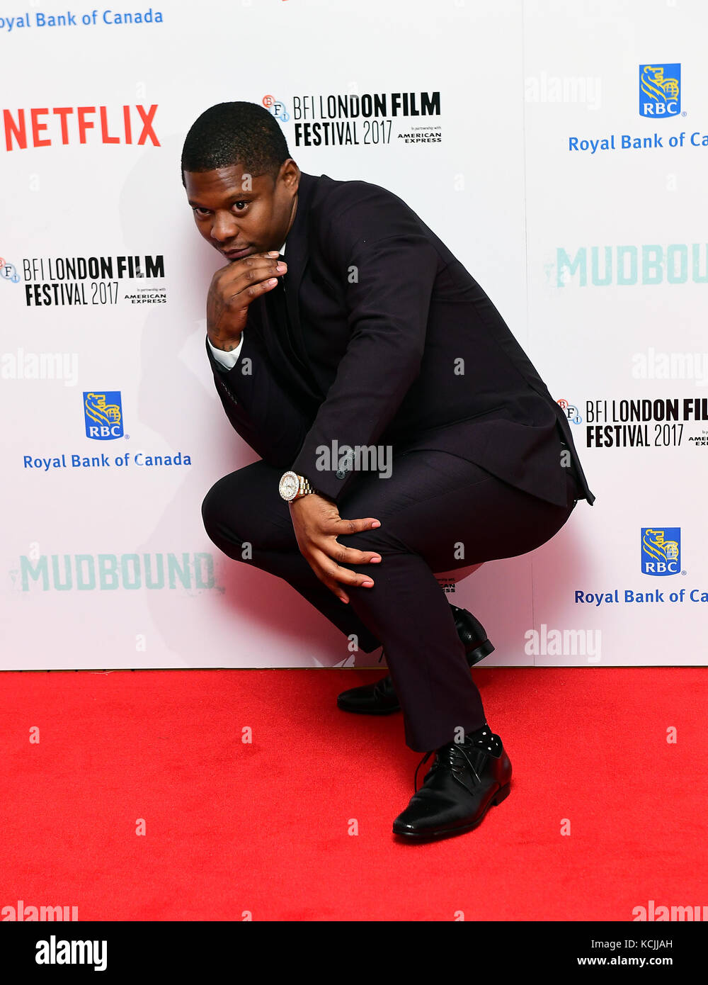 Jason Mitchell participe à la première de Mudbound dans le cadre du BFI London film Festival, à l'Odeon Leicester Square, Londres. Banque D'Images