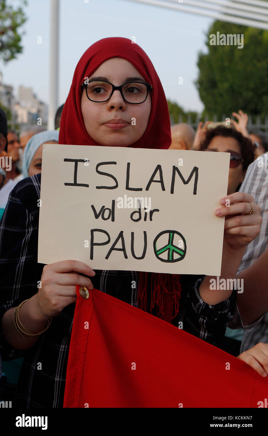 Les gens de la communauté musulmane de Mallorca protester contre le terrorisme Banque D'Images