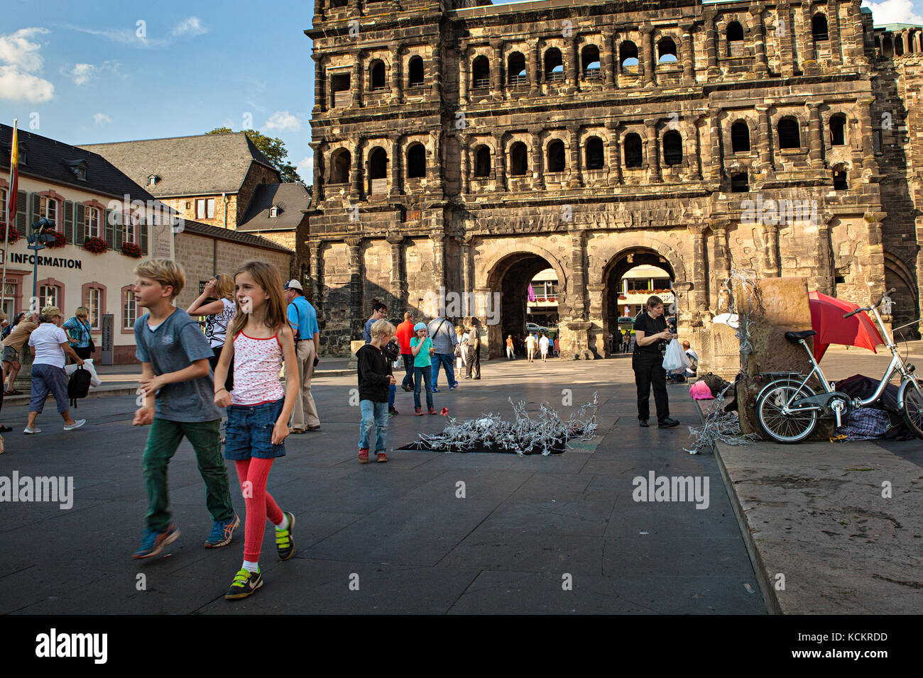 Porta Nigra, une porte romaine datant de 180 AD à Triere, Allemagne. Banque D'Images