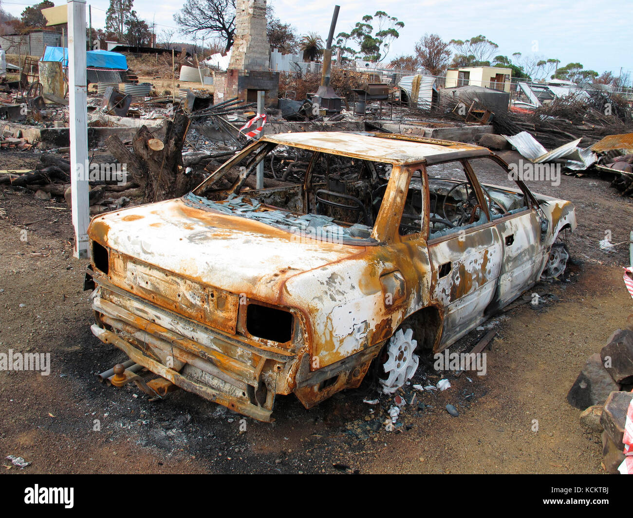 Les séquelles des feux de brousse catastrophiques de janvier 4 2013. Dunalley, sud-est de la Tasmanie, Australie Banque D'Images