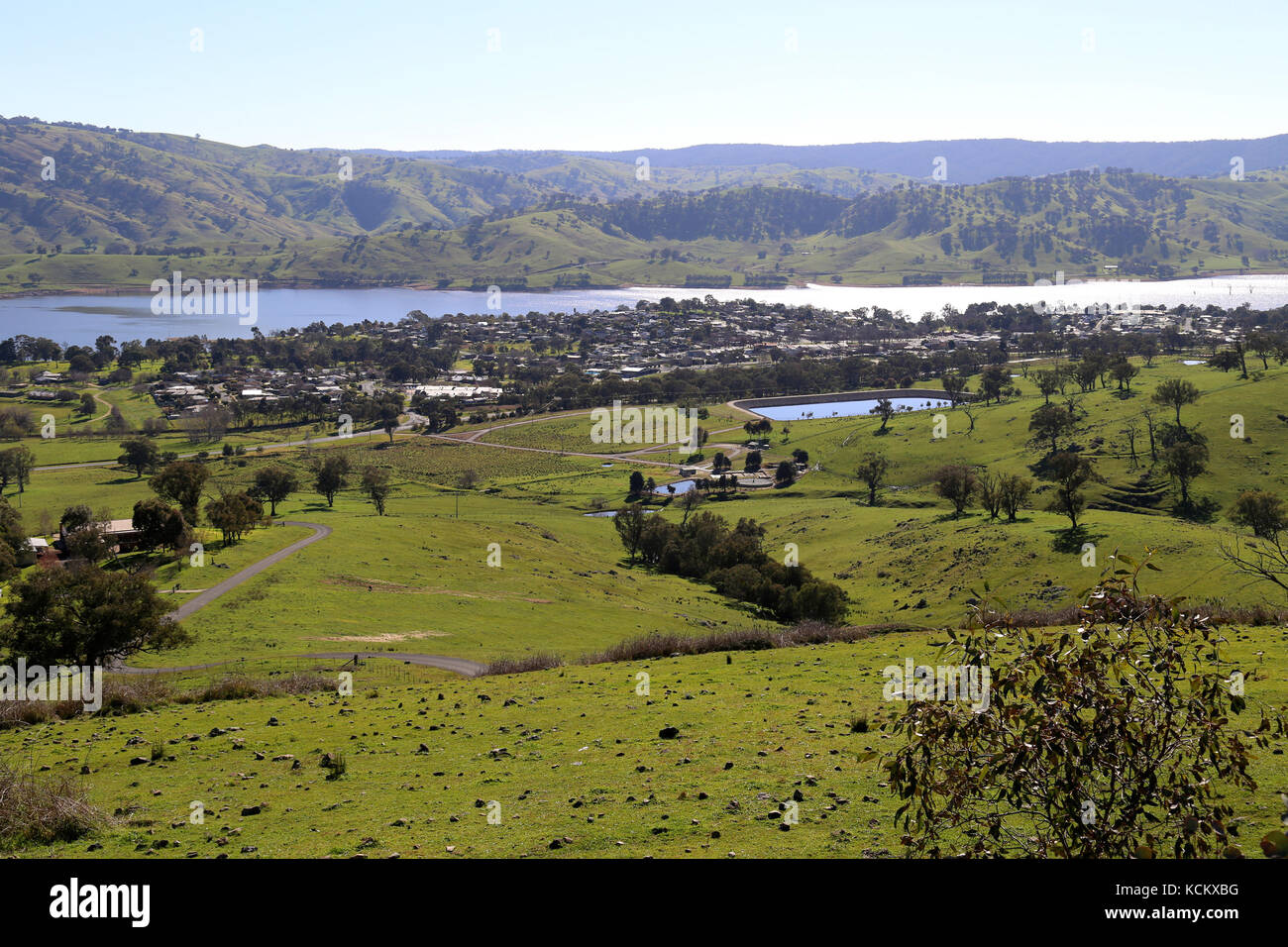 Tallagatta sur le bras Mitta du lac Hume. La ville est rénée en 1950s car elle a été déplacée à 8 km à l'ouest pour permettre l'agrandissement du lac Hume. Tallan Banque D'Images