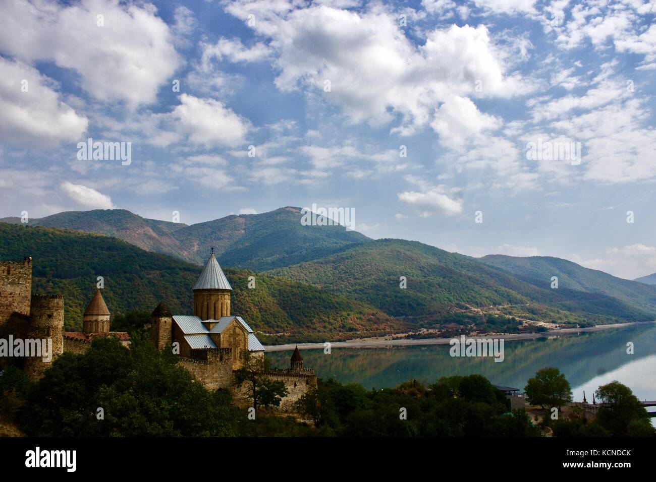 Château ananuri complexe monastère, près de Dilijan Banque D'Images