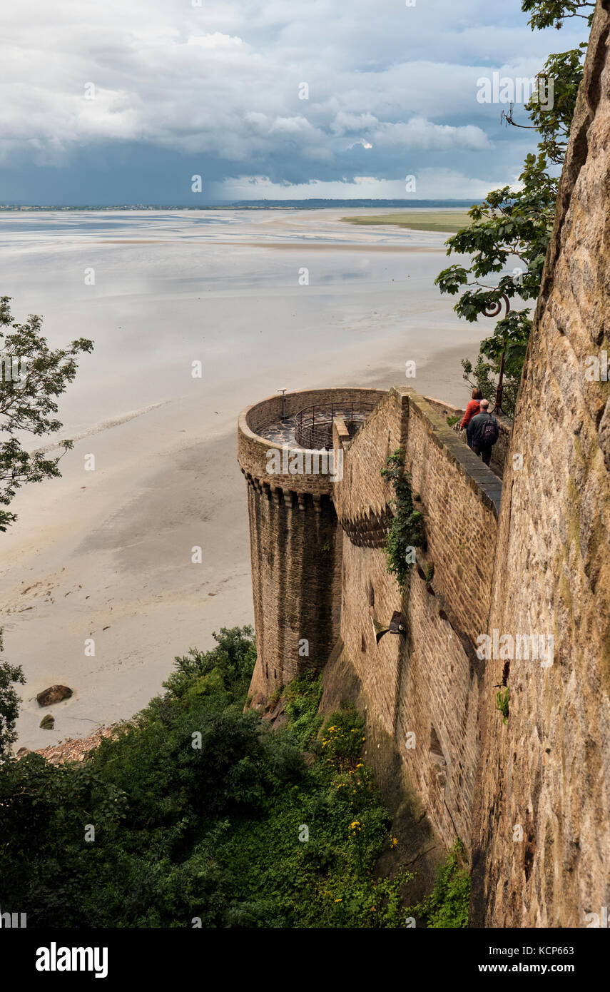 Remparts mont saint michel Banque de photographies et d’images à haute ...