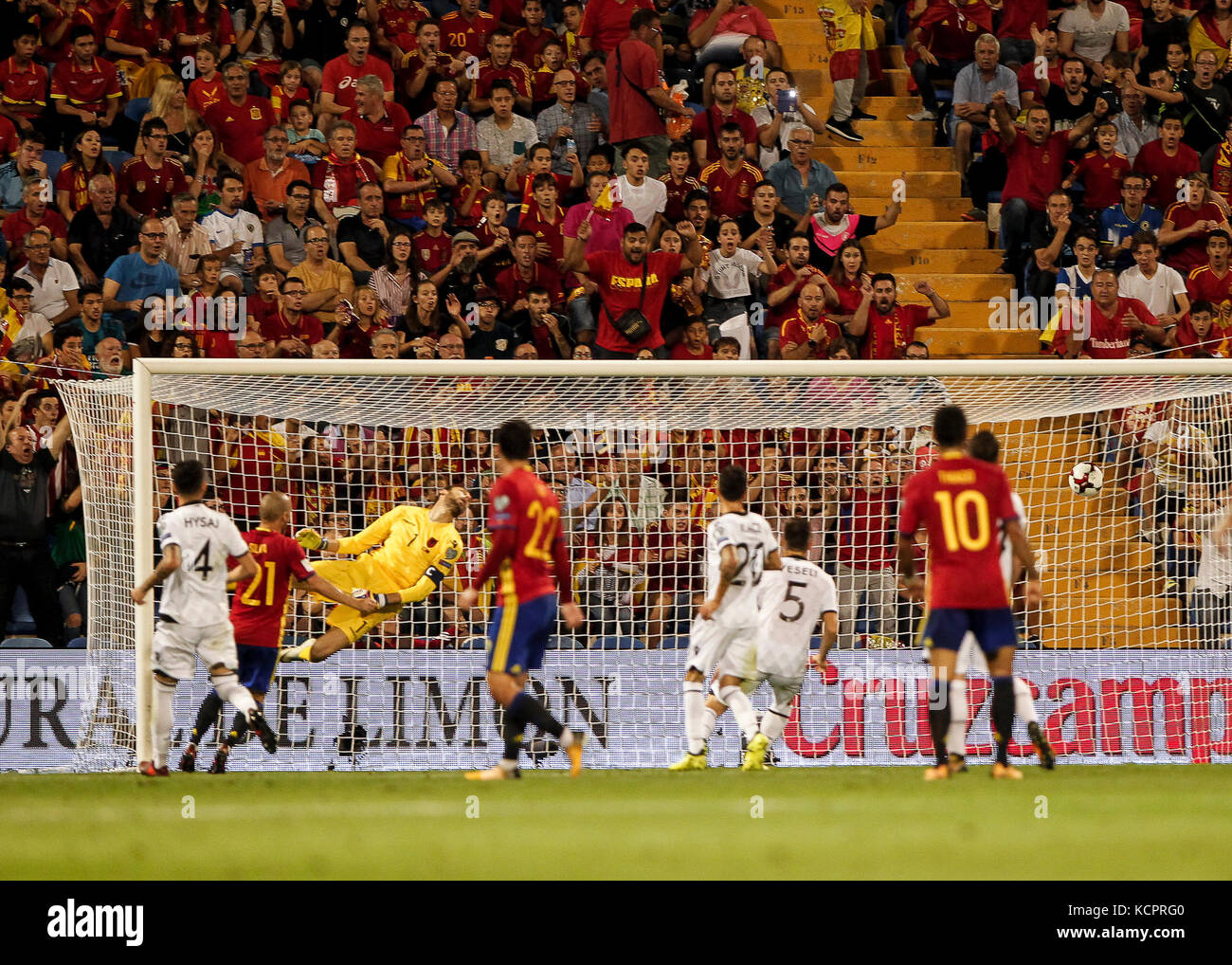 Alicante, Espagne. 06 octobre 2017. Qualification pour la Coupe du monde entre l'Espagne et l'Albanie match au stade Jose Rico Perez le 06 octobre 2017 crédit : Gtres Información más Comuniación en ligne, S.L./Alamy Live News Banque D'Images