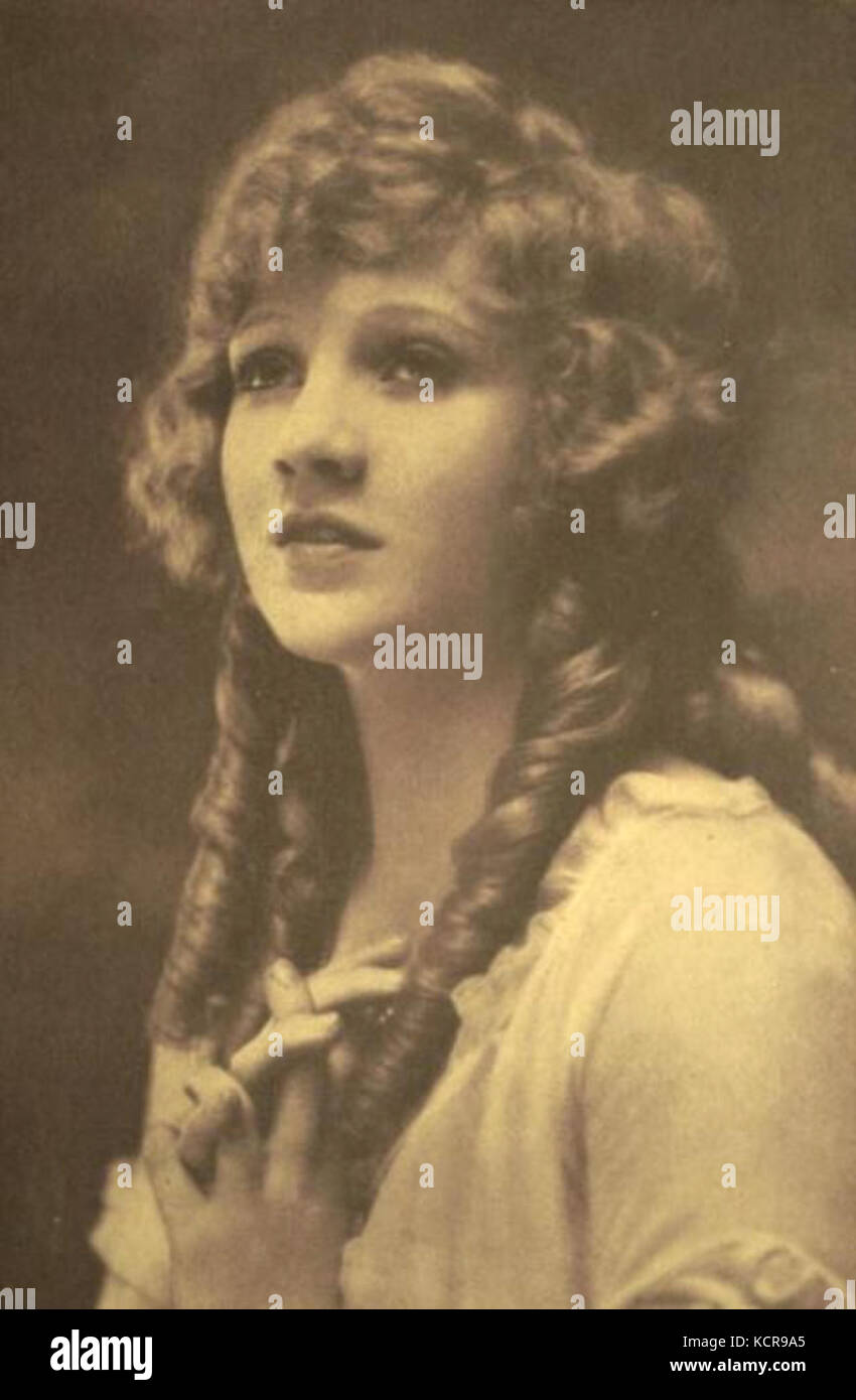 Une édition de 1919 de Anne of Green Gables, le roman classique de Lucy Maud Montgomery, qui raconte l'histoire d'Anne Shirley, orpheline imaginative, et sa vie à l'Île-du-Prince-Édouard. Banque D'Images