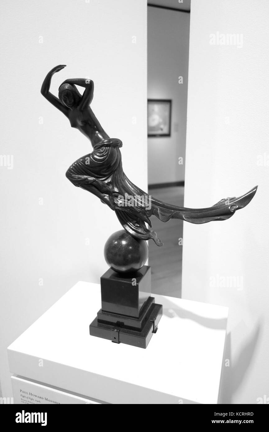 Vol de nuit par Paul Howard Manship, 1916, bronze New Britain Museum of American Art DSC09683 Banque D'Images
