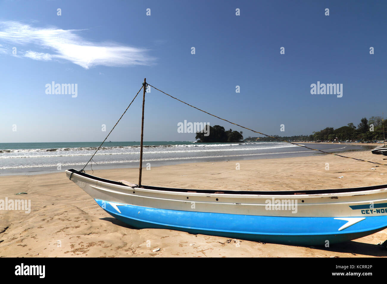 Midigama Province Sri Lanka Fishing Boat on beach Banque D'Images