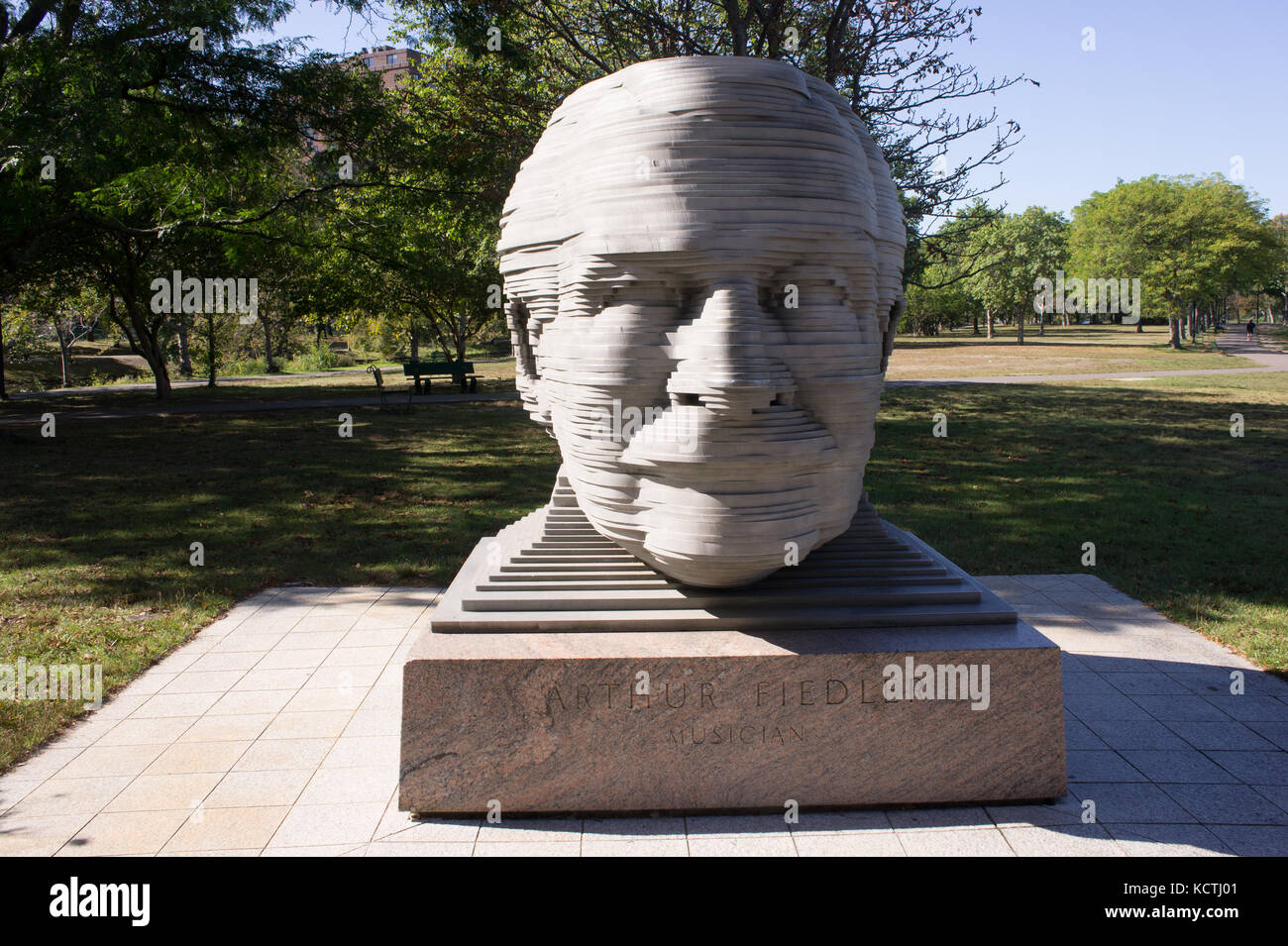 Statue d'Arthur Fiedler sur l'Esplanade, Boston Back Bay du 4 octobre 2017 Banque D'Images