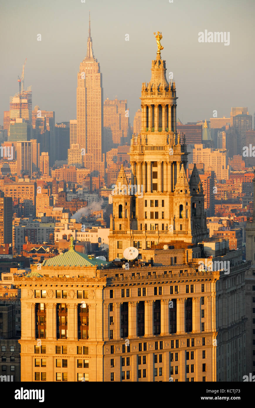 New York City - 8 décembre 2007 : Vue aérienne de l'édifice municipal au centre-ville de Manhattan, new york city Banque D'Images