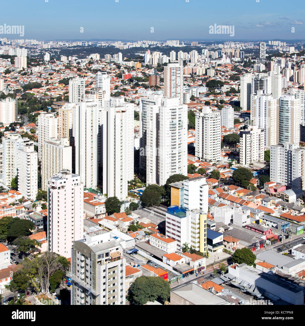 Vue aérienne du quartier de Vila Romana dans la ville de São Paulo - Brésil. Banque D'Images