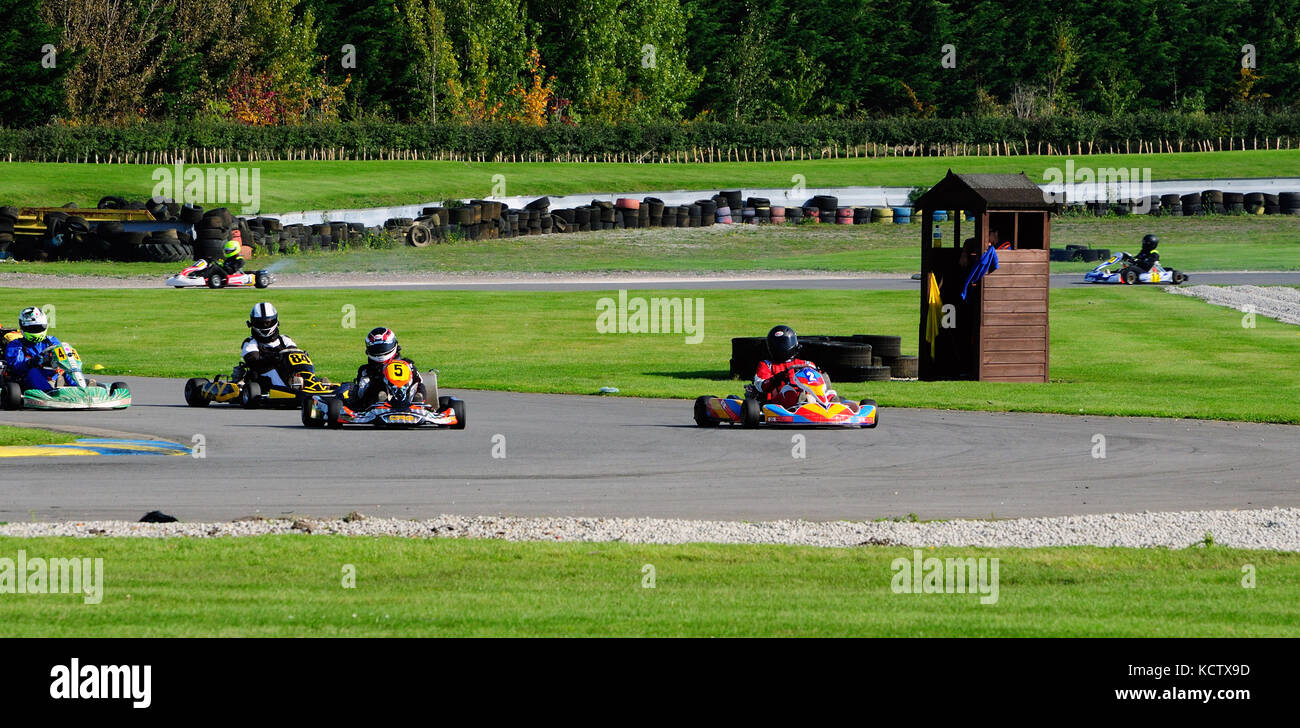 Karting sur piste Banque D'Images