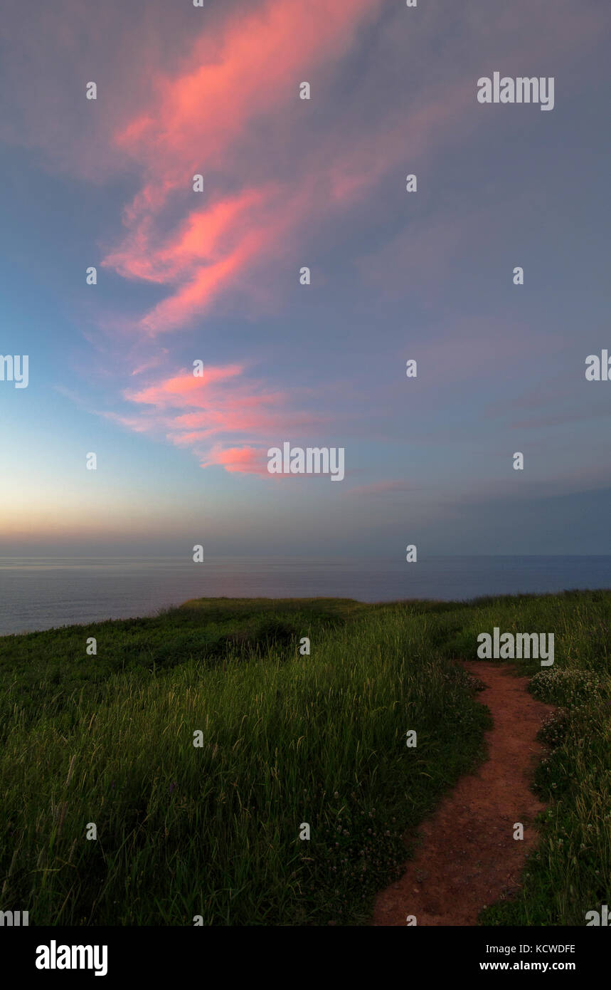 Sentier, Ciel, nuages, North Rustico, Prince Edward Island National Park, Prince Edward Island, canada Banque D'Images