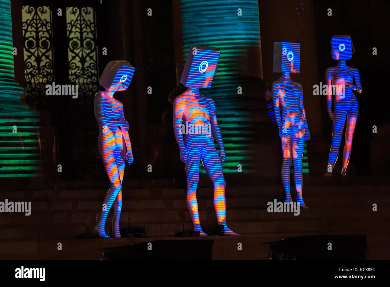 6ème oct 2017, Leeds Night Light, une célébration magique de lumière et de couleurs, cette la 13e année de lumière nuit Leeds. Banque D'Images