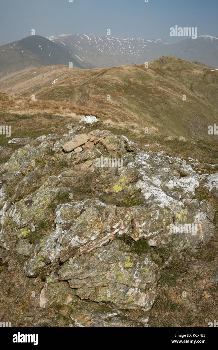 Fairfield Horseshoe depuis le sommet de la cicatrice NAB. Dans l'ordre du sommet: Heron Pike, Great Rigg, Fairfield, Hart Crag, Lake District National Park, Royaume-Uni Banque D'Images