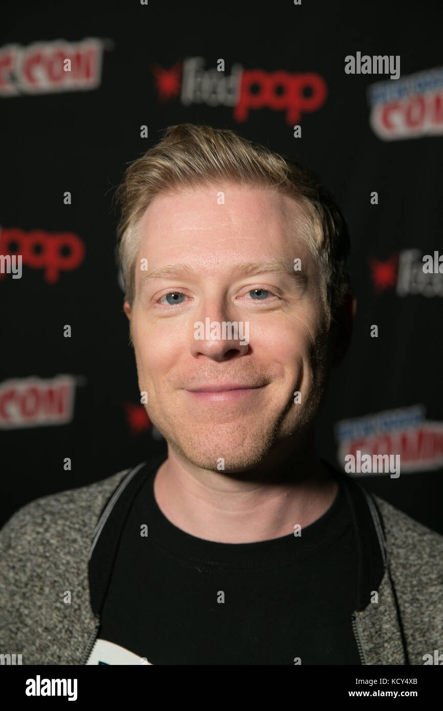 New York, New York le 7 octobre 2017. star trek cast pose à l'arrière-scène des portraits exclusifs au Madison square garden. crédit : sppider/Alamy live news Banque D'Images