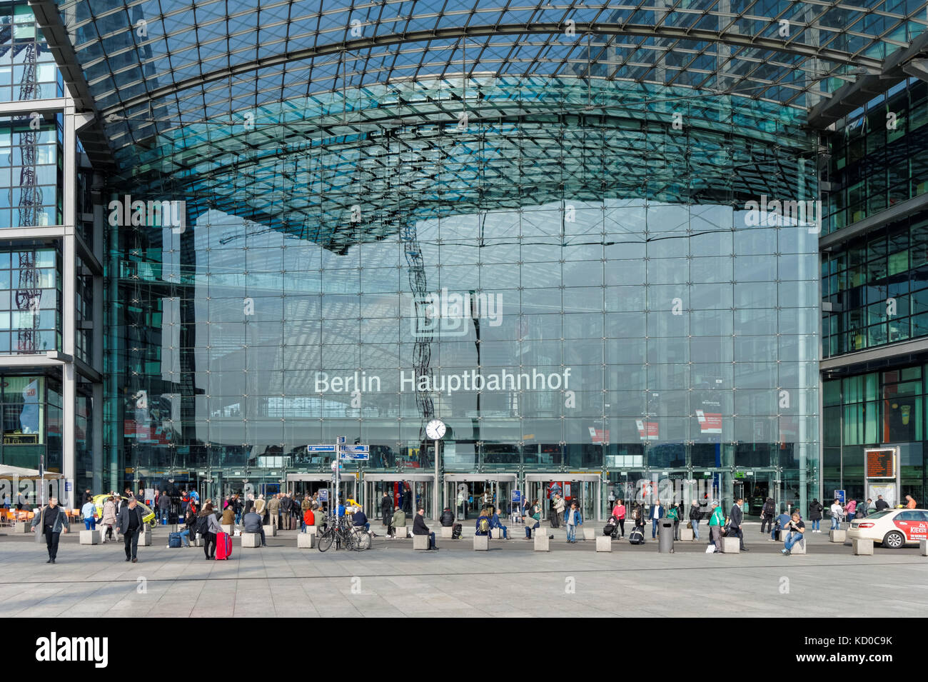 Bâtiment moderne de la gare centrale de Berlin, Berlin Hauptbahnhof, Allemagne Banque D'Images