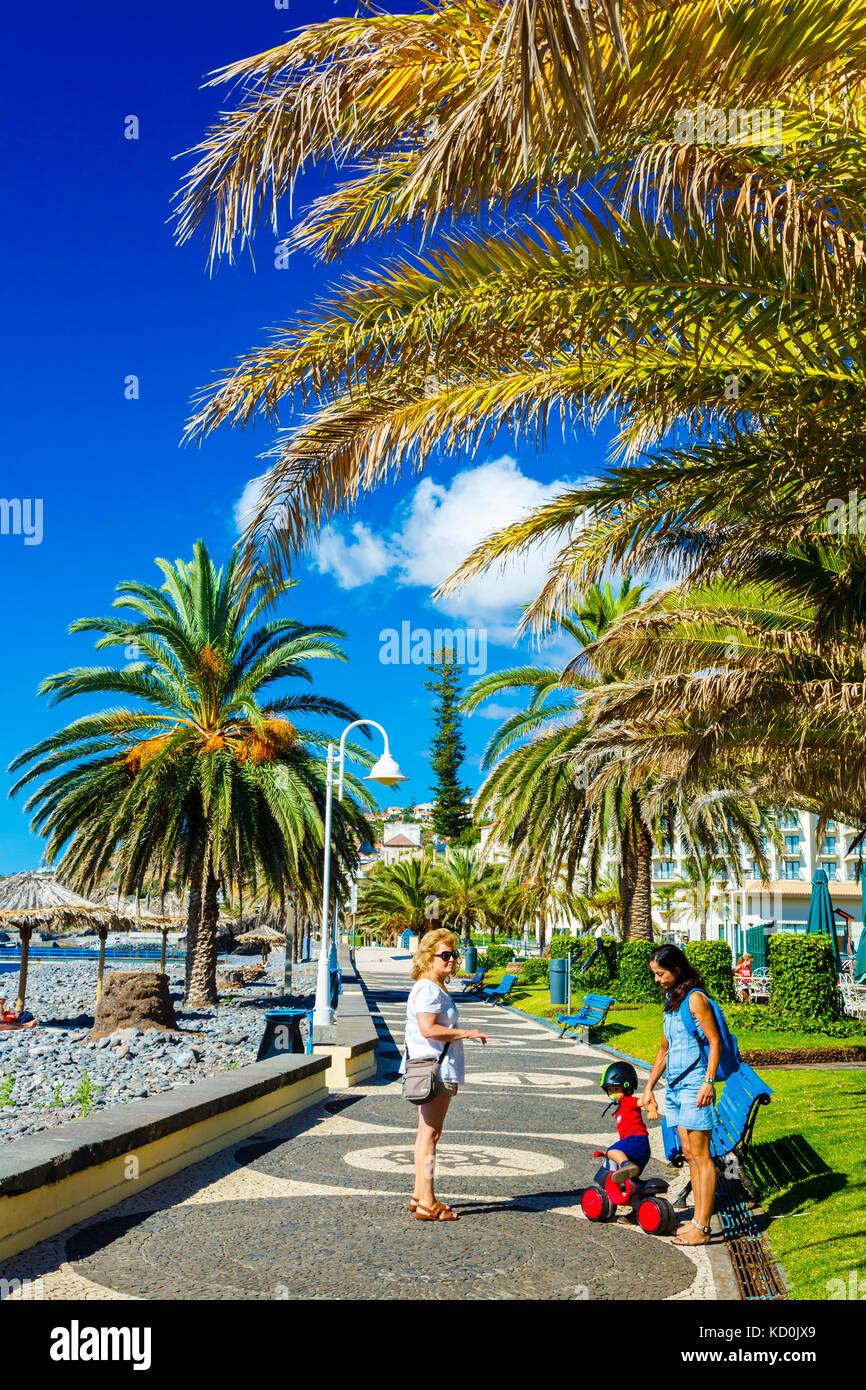 Promenade. santa cruz. Madeira, Portugal, Europa. Banque D'Images