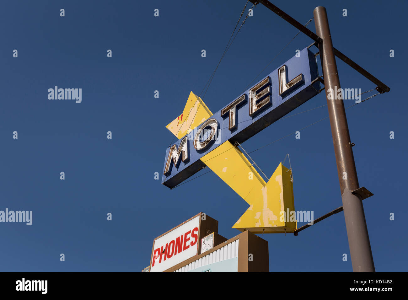 Albuquerque, Nouveau Mexique : vintage signe de la luna lodge motel le long de Central Avenue. Construit en 1949, le motel est l'un des meilleurs exemples d'un largement Banque D'Images