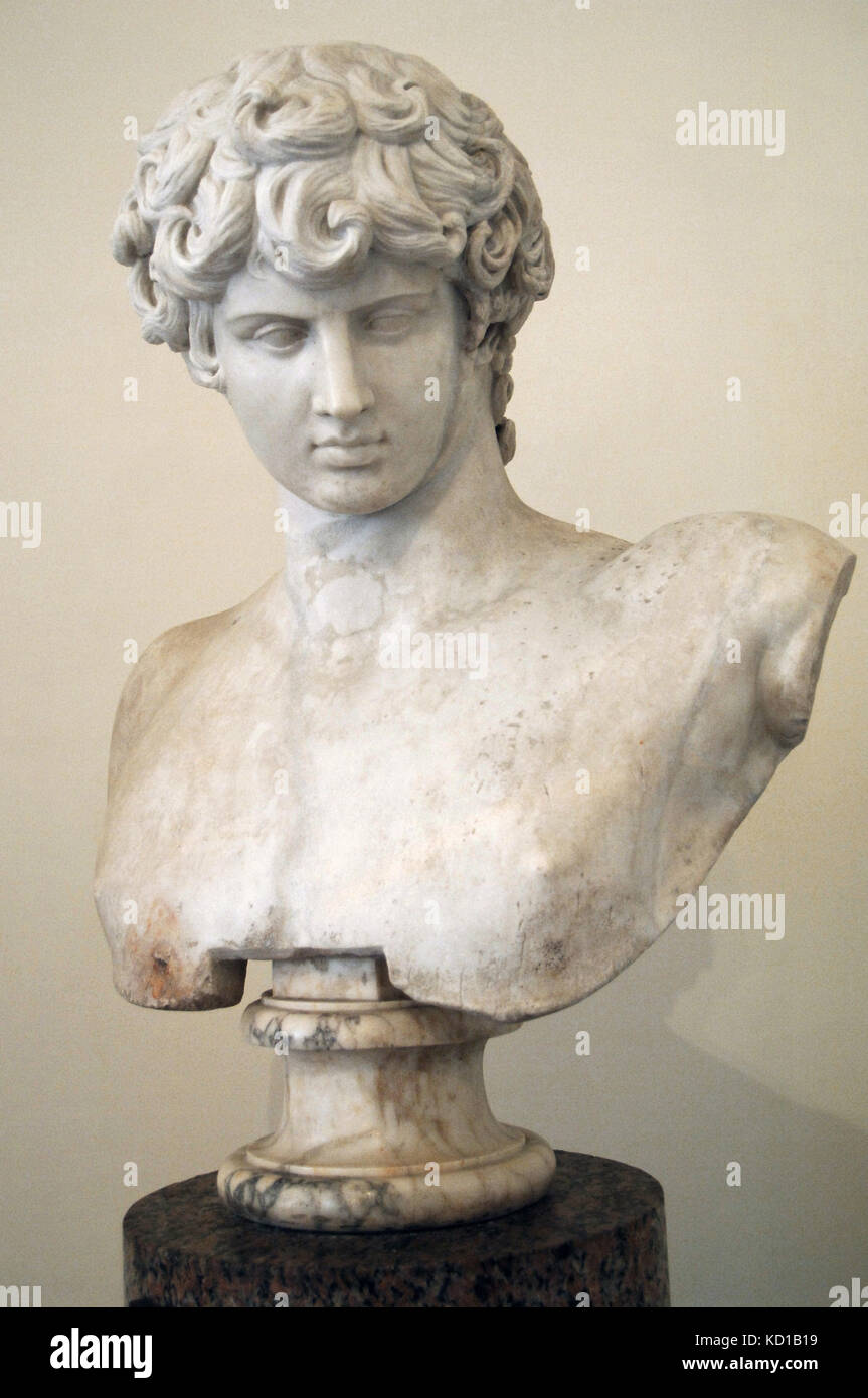 Antinoüs (111-130 AD). La jeunesse grecque et un favori, ou amoureux, de l'empereur romain Hadrien. statue. altemps palace. national musée romain. Rome. L'Italie. Banque D'Images Antinoüs (111-130 AD). La jeunesse grecque et un favori, ou amoureux, de l'empereur romain Hadrien. statue. altemps palace. national musée romain. Rome. L'Italie. Banque D'Images