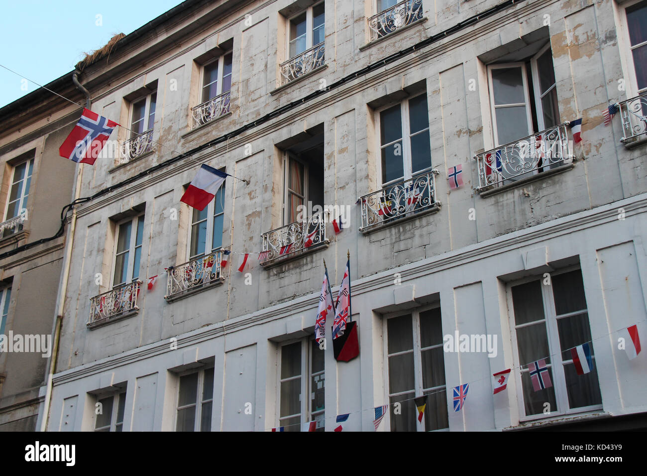Bayeux france rue saint jean Banque de photographies et d'images à haute  résolution - Alamy