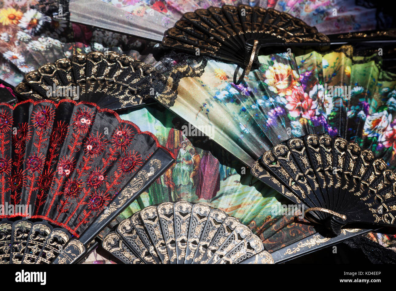 Variété de fans décorées, Buenos Aires, Argentine, Amérique du Sud Banque D'Images