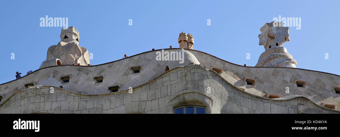 La Pedrera Casa Milà par l'architecte Antoni Gaudí Barcelone Catalogne Espagne Banque D'Images