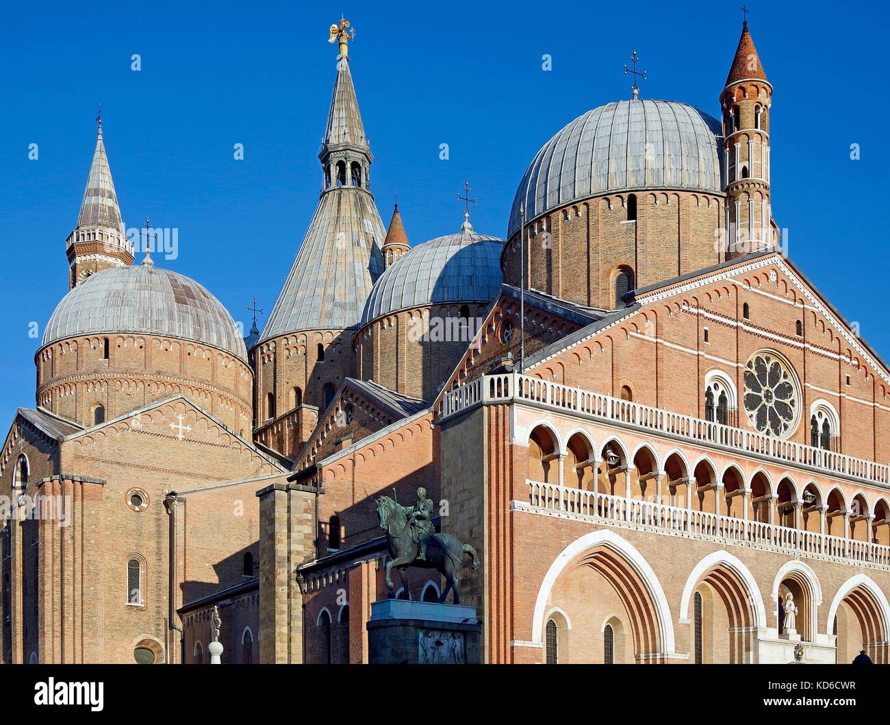 Basilique pontificale de St Antoine de Padoue, à Padoue (Italie) ; Banque D'Images