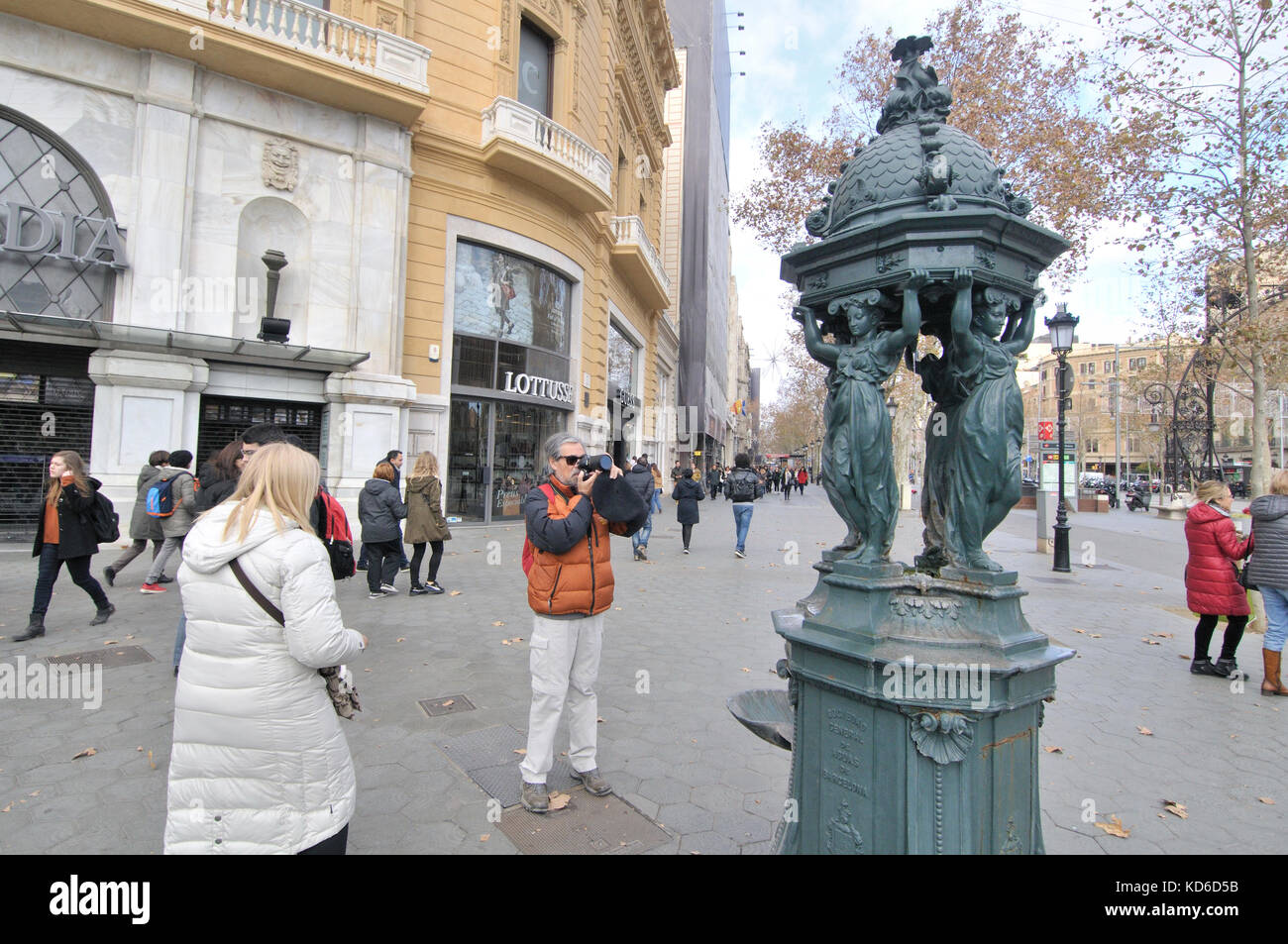 Fontaine wallace. conçu par Charles-auguste lebourg. de Barcelone, Catalogne, espagne. Banque D'Images