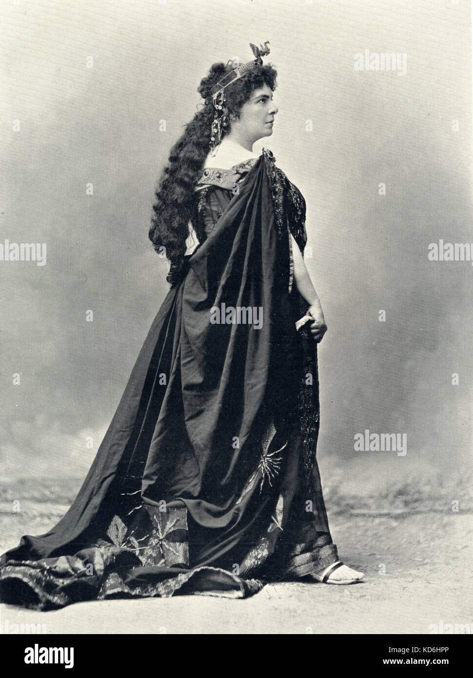 Elena Sanz à Saint-Saens' opéra Samson et Dalila Dalila, comme à Paris, 1899. Banque D'Images