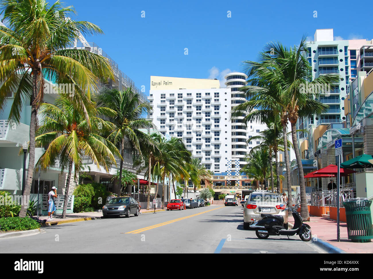 Miami, USA - 12 septembre 2007 : les touristes profitez d'une journée ensoleillée à Miami Beach, Floride, Miami Beach est une destination touristique populaire tout au long de l'année Banque D'Images