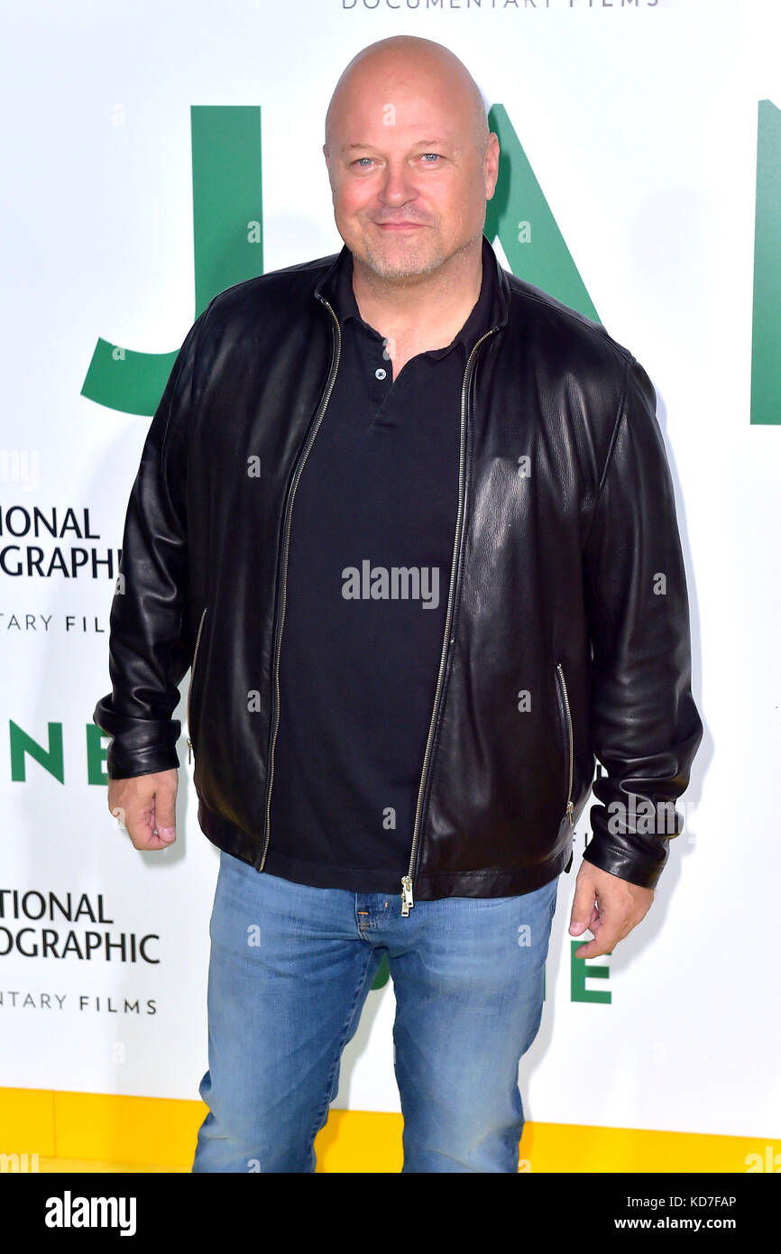 Michael Chiklis assiste à la première de National Geographic Films documentaires 'jane' au Hollywood Bowl le 9 octobre 2017 à Hollywood, Californie. Banque D'Images