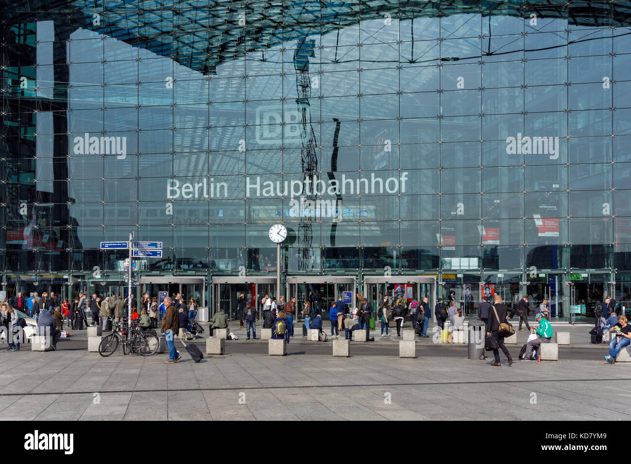 Bâtiment moderne de la gare centrale de Berlin, Berlin Hauptbahnhof, Allemagne Banque D'Images