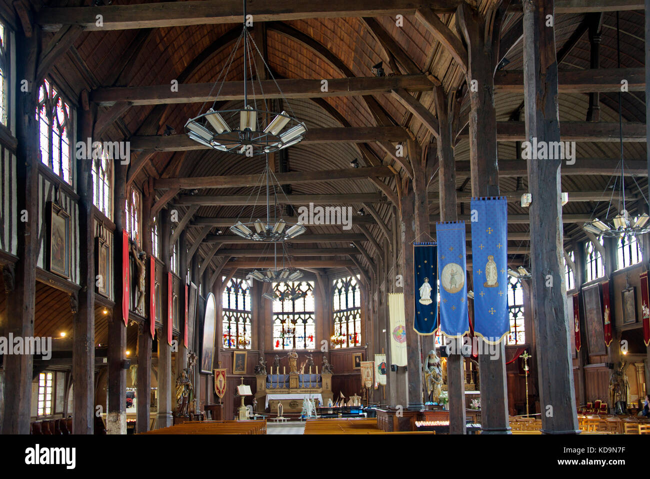 L'intérieur de l'église SainteCatherine de Honfleur Calvados Normandie