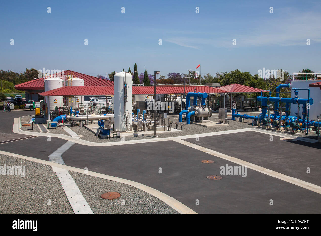 Leo J. Vander Lans, installation de traitement avancé de l'eau. Le district de reconstitution des eaux du sud de la Californie (WRD) est la plus grande agence de gestion des eaux souterraines Banque D'Images