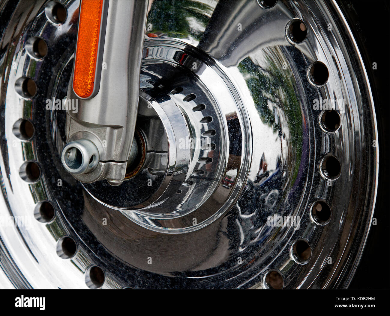 Moyeu De Roue Avant Chromé Pour Harley-Davidson Par V-Twin - Réf 45-0292 - Neuf