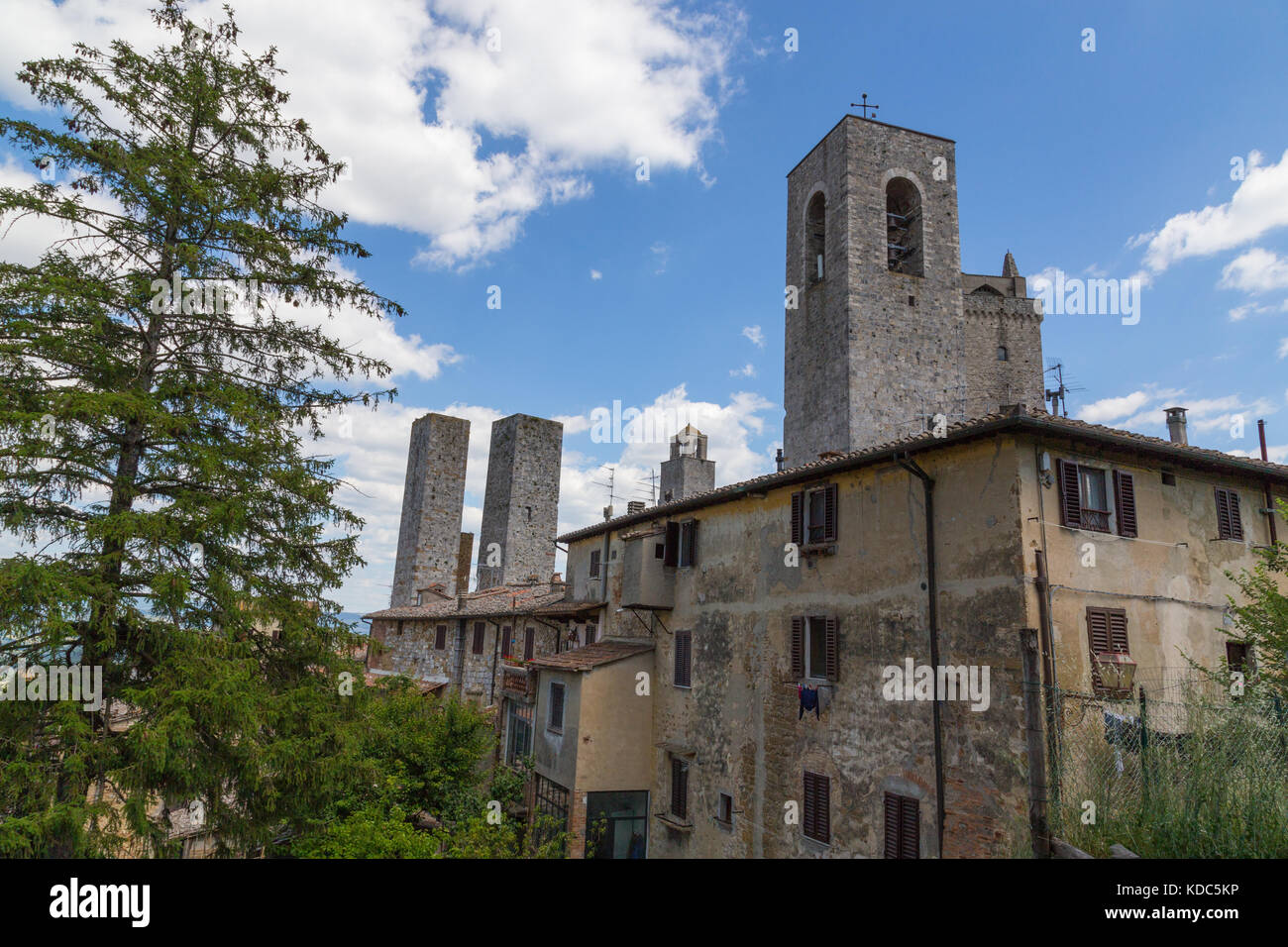 Dans les tours de san gimignano toscane italie. Banque D'Images